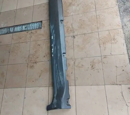 Ford Kuga I Sill 8V41S10154AC
