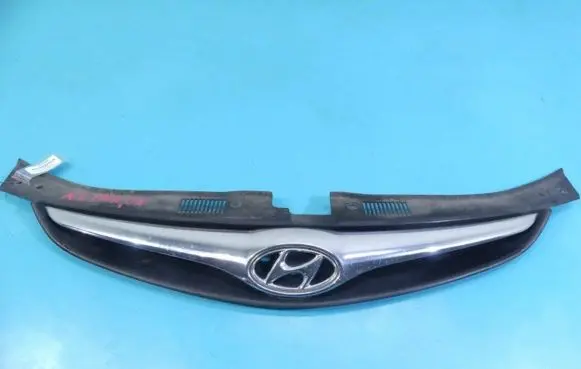 Hyundai i30 Front bumper upper radiator grill 86351-2R500 IMPRK1287501