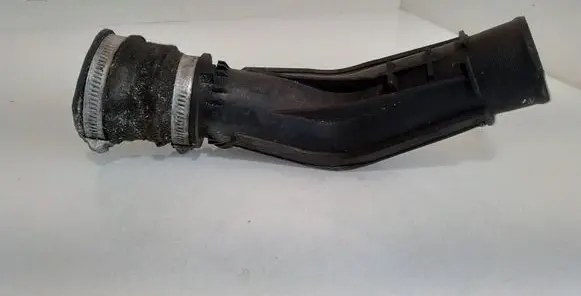 Peugeot 605 Intercooler hose/pipe 9613844680