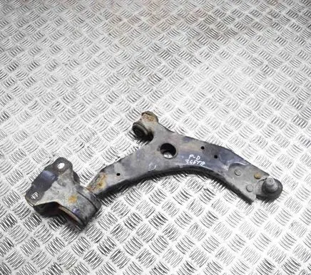 Volvo V40 Front lower control arm/wishbone AV613A262DA