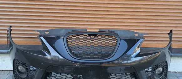 Seat Leon (1P) Front bumper LC9Z
