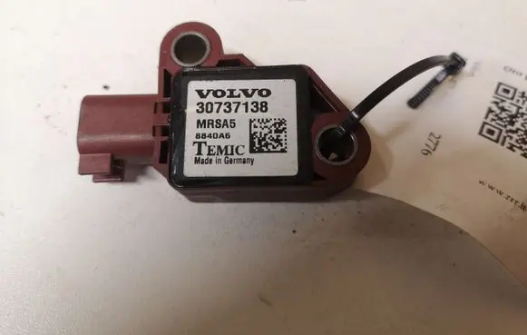 Volvo V50 Airbag deployment crash/impact sensor 30737138 MRSA5 8840A6