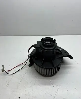 Opel Astra H Heater fan/blower 881060995
