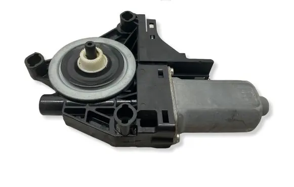 Jeep Grand Cherokee Rear door window regulator motor WR12745 120331 931403103