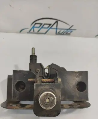 Ford Connect Tie down hook / loop PM2T1416774AA