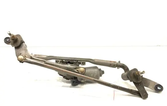 Front wiper linkage and motor