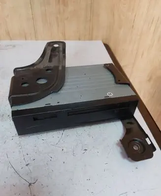 Navigation unit CD/DVD player