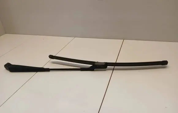 Ford Mondeo MK IV Front wiper blade arm 7S71A17406AB
