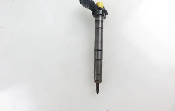 Audi A6 S6 C6 4F Fuel injector 0445115019 059130277R