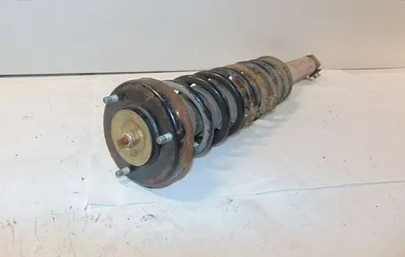 BMW 5 E39 Rear shock absorber with coil spring 33521093646 1039133056A 33531093632