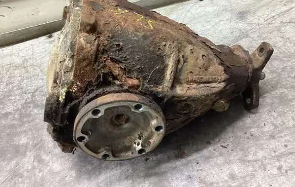 Mercedes-Benz SLK R170 Rear differential
