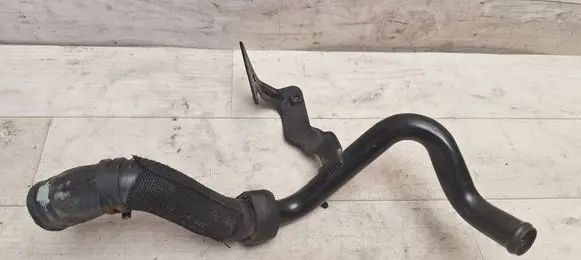 Volkswagen PASSAT B6 Engine coolant pipe/hose 03L122157E 03L122157