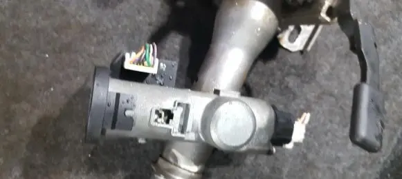 Nissan Primera Ignition lock contact 