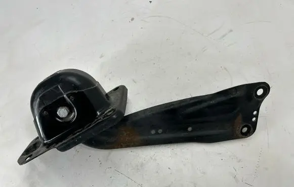 Rear upper control arm/wishbone
