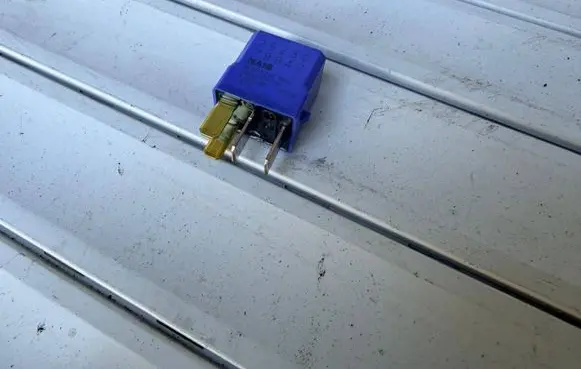Nissan Qashqai Other relay 2523079942