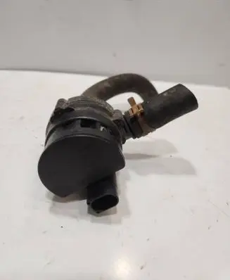 Nissan X-Trail T30 Electric auxiliary coolant/water pump 0392023015