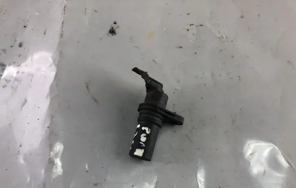 Fiat Punto Evo Crankshaft position sensor 73502752