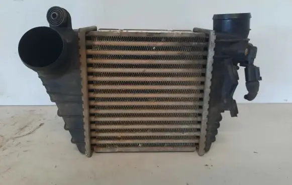 Seat Toledo II (1M) Intercooler radiator 862328X