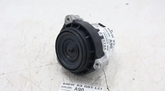 BMW X3 G01 Engine mount vacuum valve 6860496MWGK290626 6860496