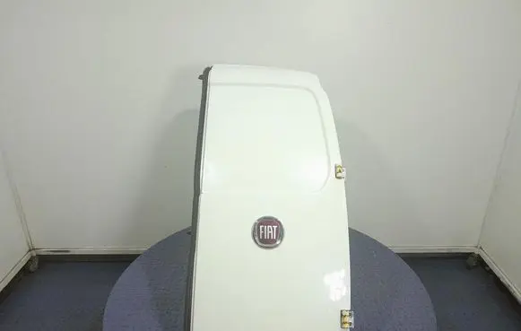 Fiat Fiorino Rear door 