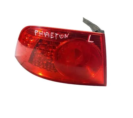 Volkswagen Phaeton Rear/tail lights