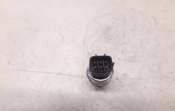 Fuel pressure sensor