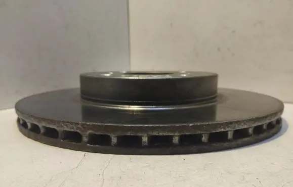 Toyota Yaris Front brake disc J3302128