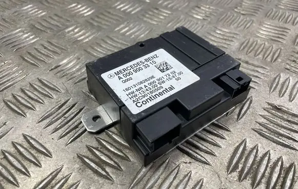 Mercedes-Benz C W205 Fuel injection pump control unit/module A0009003310 A0009017202 A2C90180509