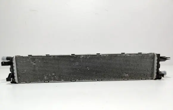 Audi A4 S4 B8 8K Intercooler radiator 8K0145804H
