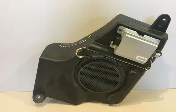 Jeep Patriot Subwoofer speaker 56040713AB