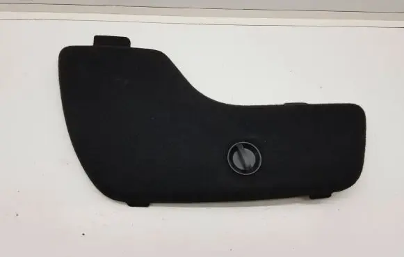Infiniti Q30 Other trunk/boot trim element