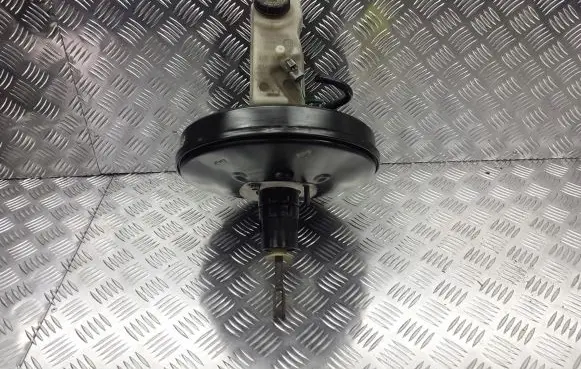 Renault Megane I Brake booster 8200157453