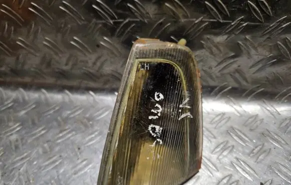 Opel Omega A Front indicator light 010221 183378