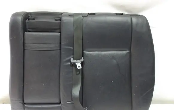 Ford Mondeo MK IV Second row seats 