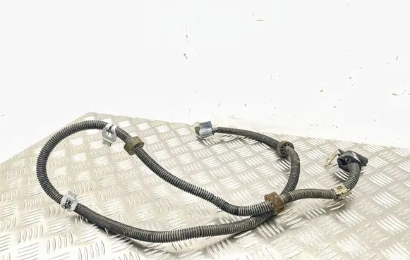 Mercedes-Benz C W204 Wires (starter motor) A2044402513