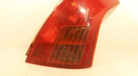 Suzuki Swift I Rear/tail lights P4476R