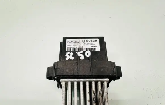 Ford Fusion II Heater blower motor/fan resistor F011500104 DG9H19E624AA S074M5ZPU