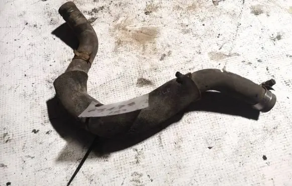 Hyundai Getz Engine coolant pipe/hose
