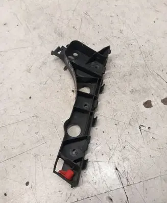 Opel Meriva B Front bumper mounting bracket 13267763 475498858