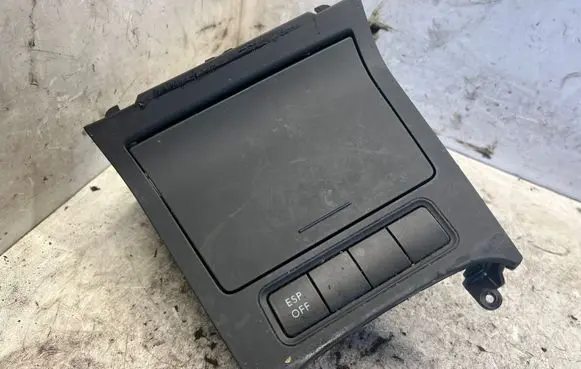 Volkswagen Golf V Glove box 1K0857961