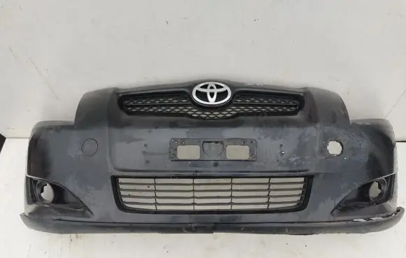 Toyota Auris 150 Front bumper 5215902680