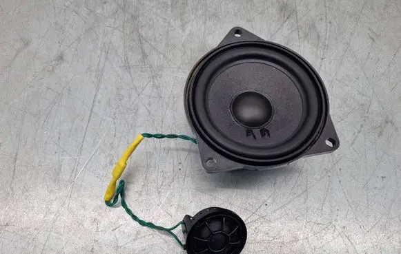 BMW 5 G30 G31 G38 Panel speaker 9354084 9363549