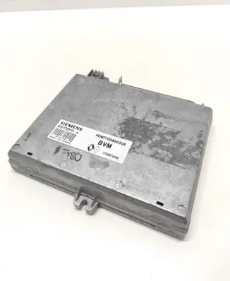 Renault Laguna I Engine control unit/module S101725111Q H0M7700860308
