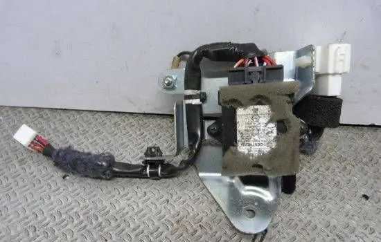 Mazda CX-5 II Seat heating relay 26026809B00 26014111E01 1S012179A