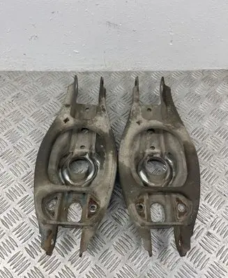 BMW 1 E81 E87 Rear upper control arm/wishbone R514
