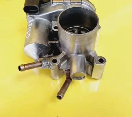 Volkswagen Polo Throttle body valve 030133062C 0280750095