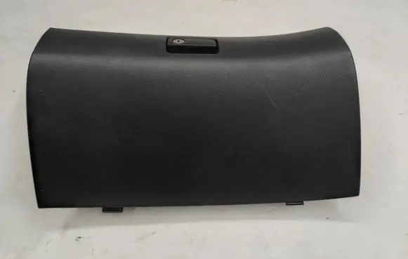 Toyota Avensis T250 Glove box 55550-05070