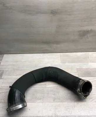 Audi Q5 SQ5 Intercooler hose/pipe 8R0145790J