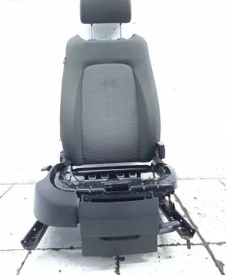 Front passenger seat