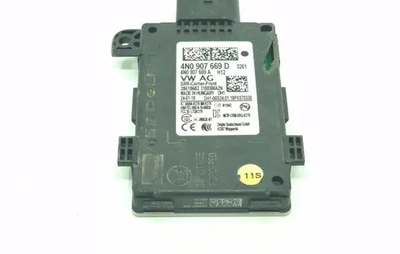 Audi Q7 4M Distronic sensor radar 4N0907669D 4N0907669A